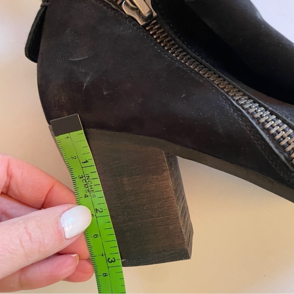 Dolce Vita Black Heeled Booties - Picture 9 of 10